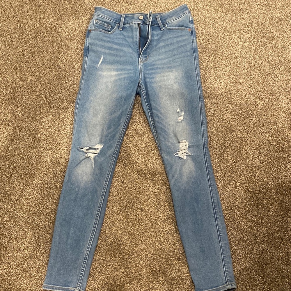 Women’s old navy skinny jeans